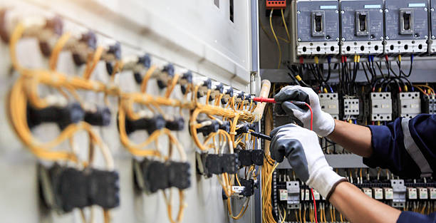Professional Electrician technician working in Brightwood, VA